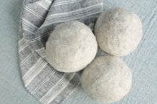 Load image into Gallery viewer, ULAT Dryer Balls

